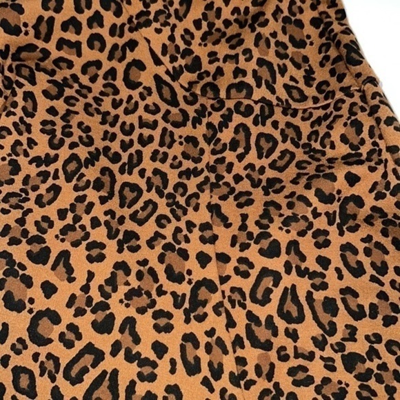 The limited mini leopard skirt - size medium - Picture 12 of 13